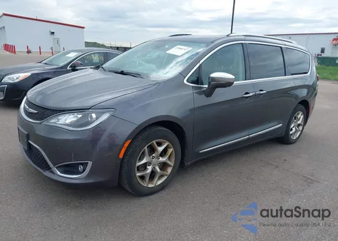 2018 Chrysler Pacifica Limited z USA, uszkodzony, nr VIN 2C4RC1GG5JR358001